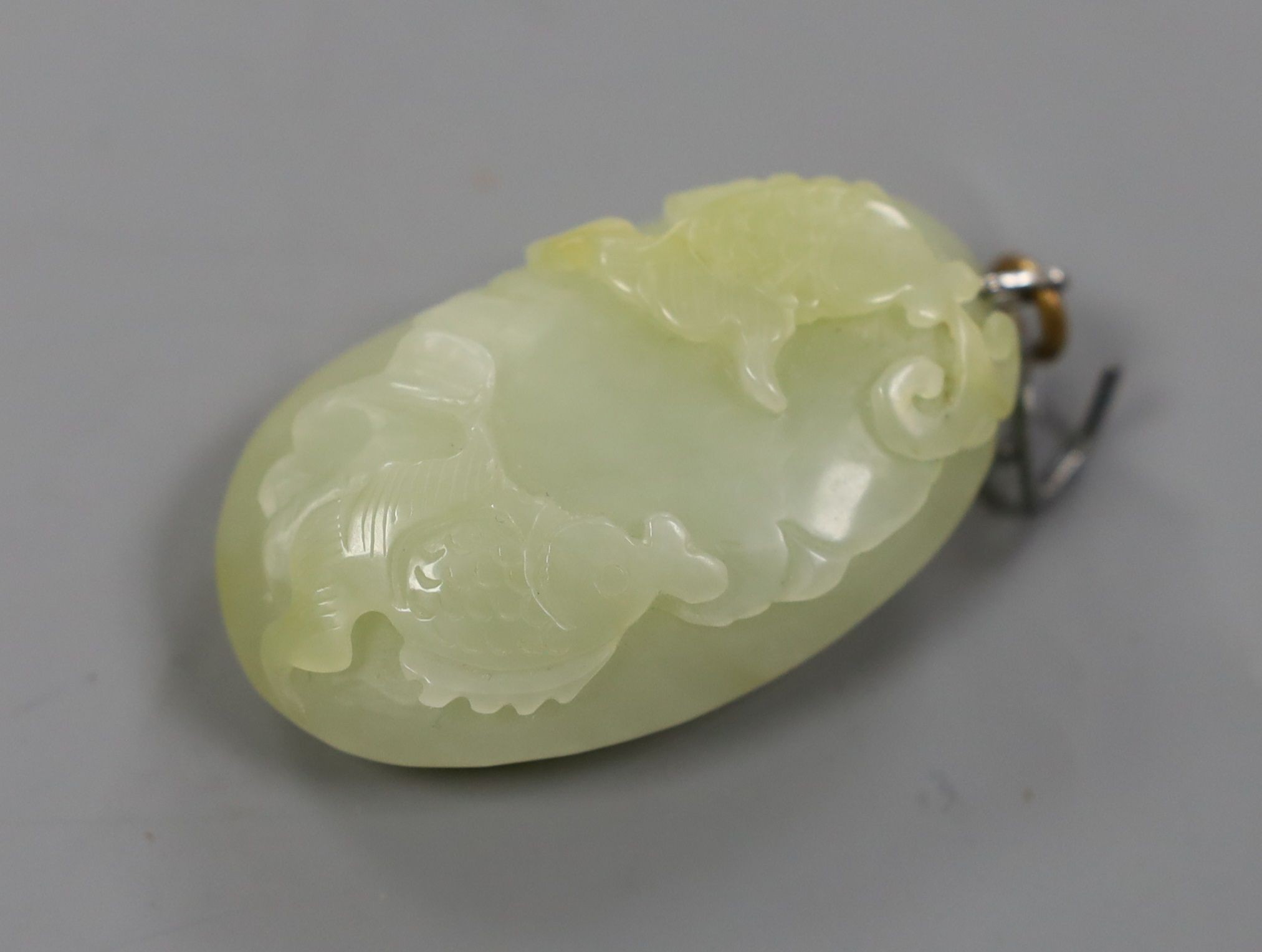 A Chinese jade pebble carving 5cm